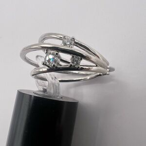 Brand New 3 Prong Moissanite Silver Ring